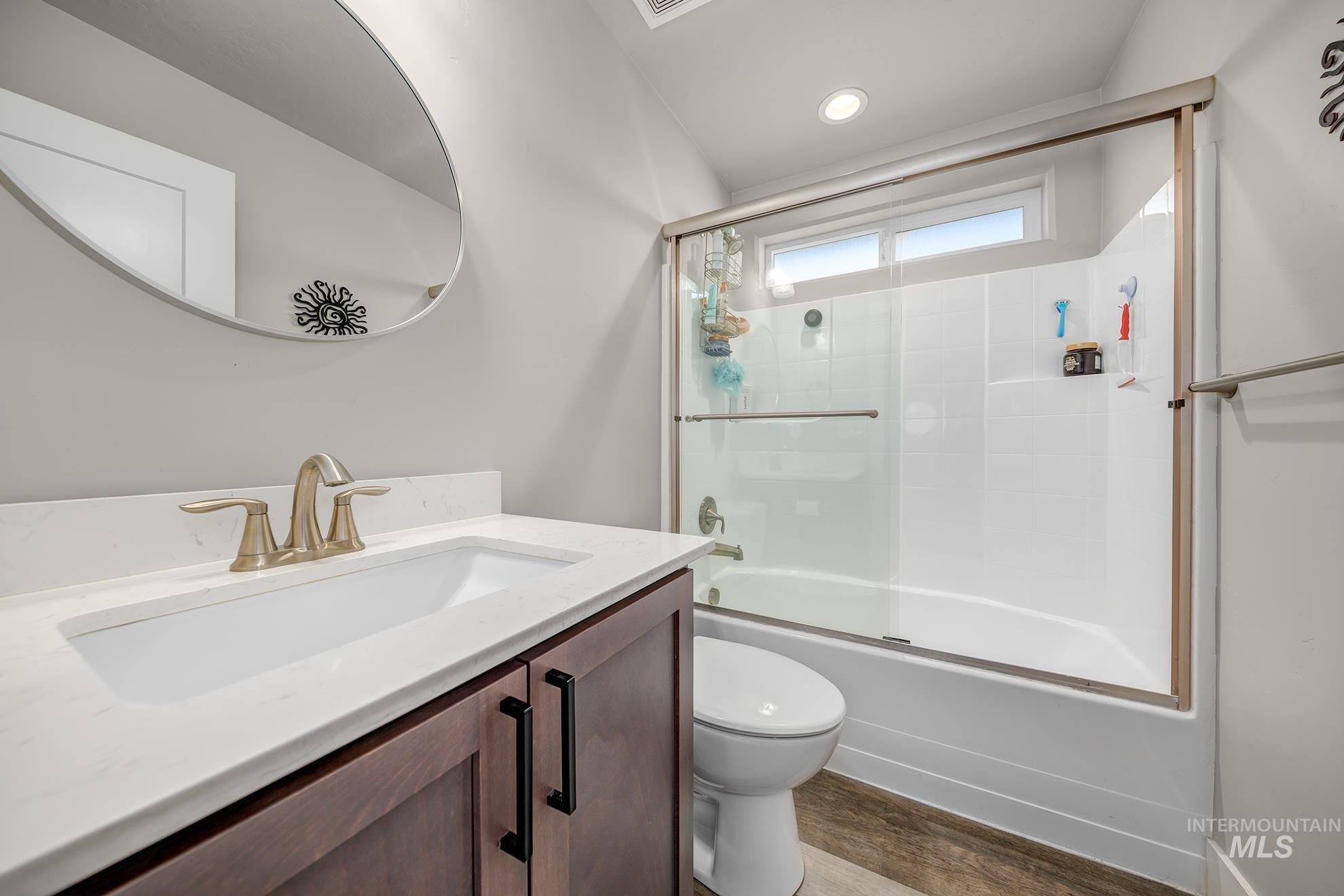 2405 Day Drive Property Photo 21