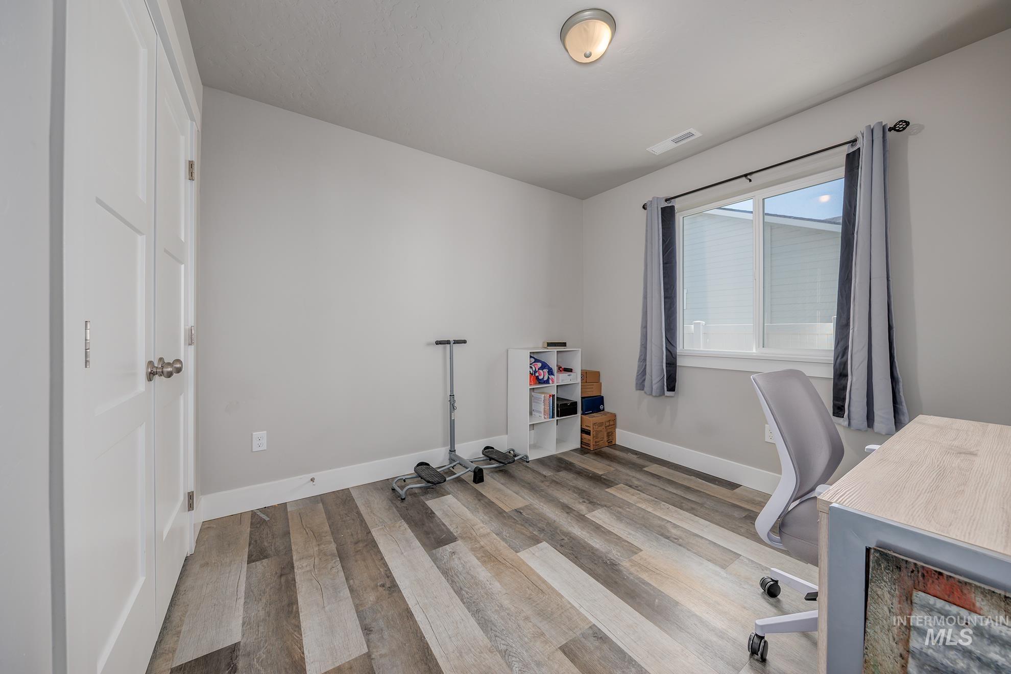 2405 Day Drive Property Photo 22