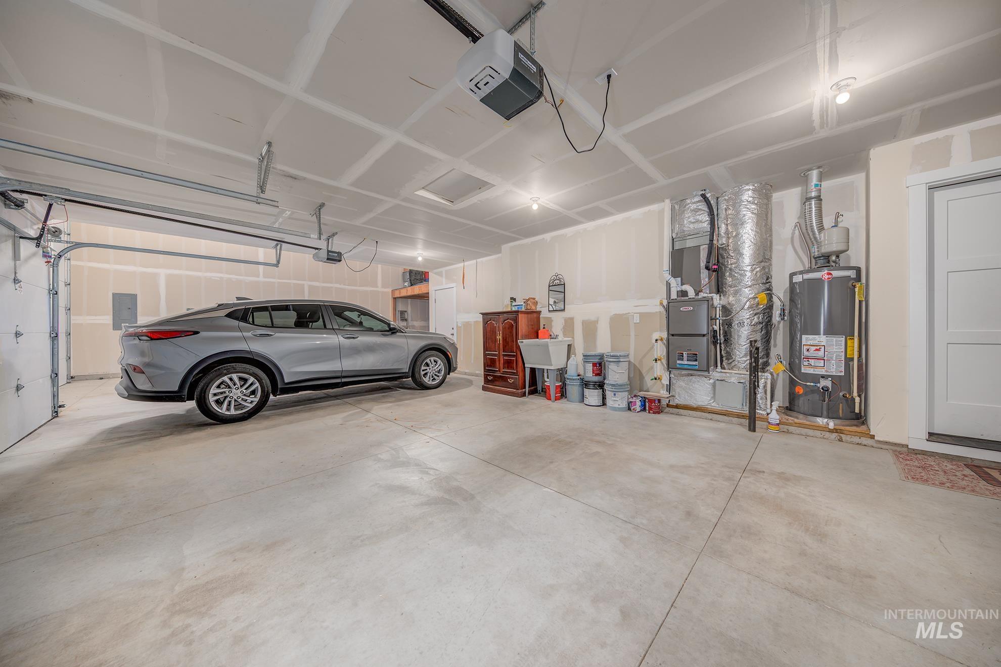 2405 Day Drive Property Photo 25