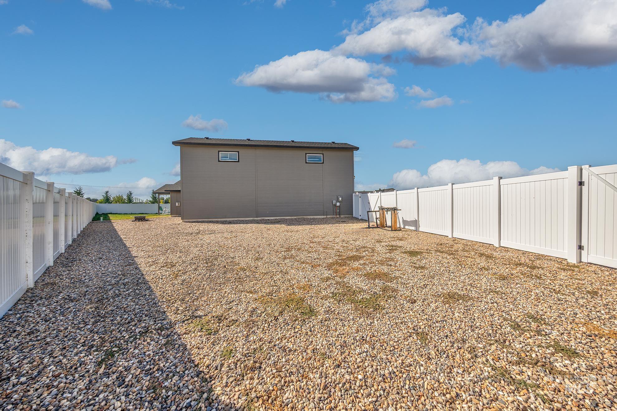 2405 Day Drive Property Photo 34