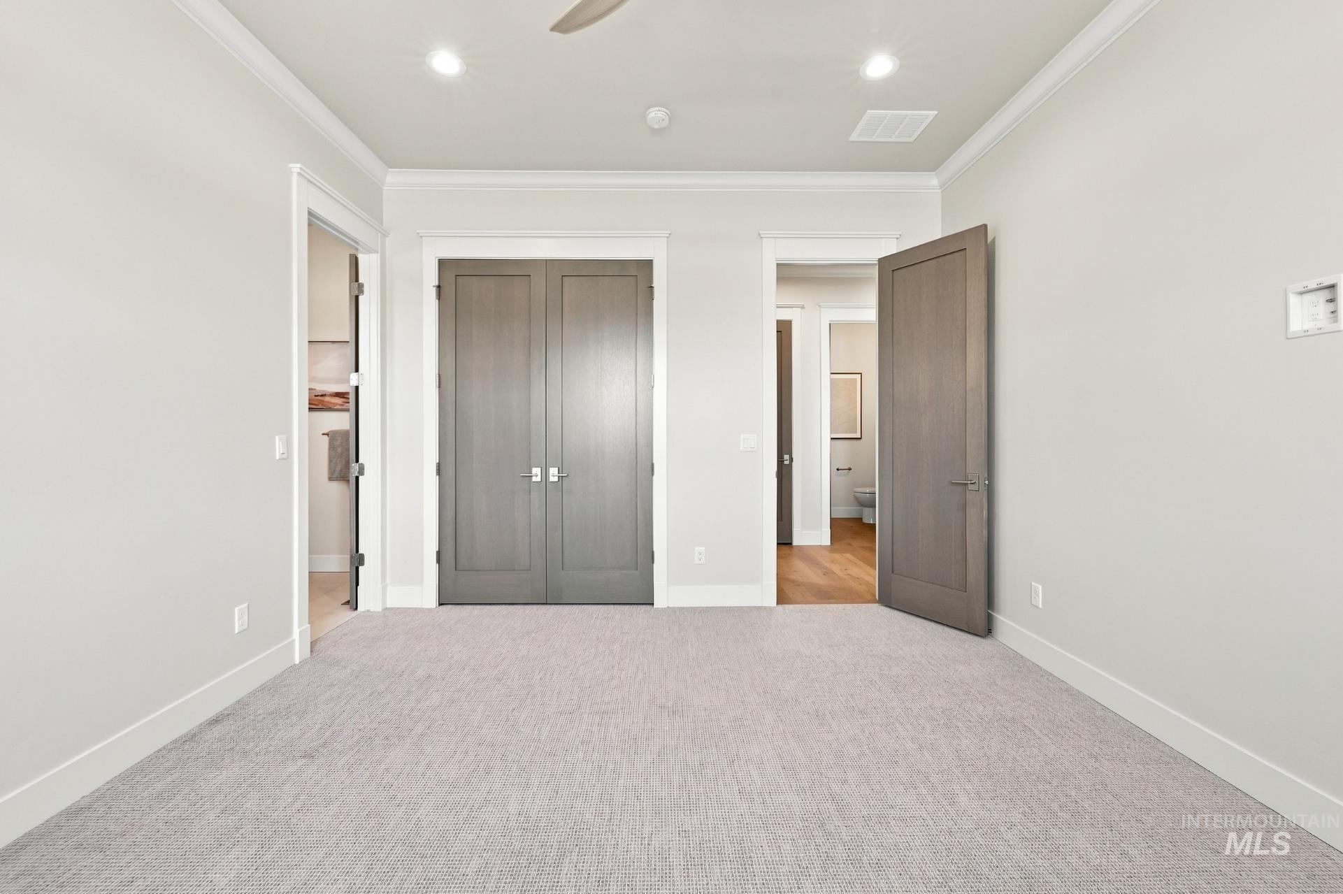 3626 N Templeton Way Property Photo 31