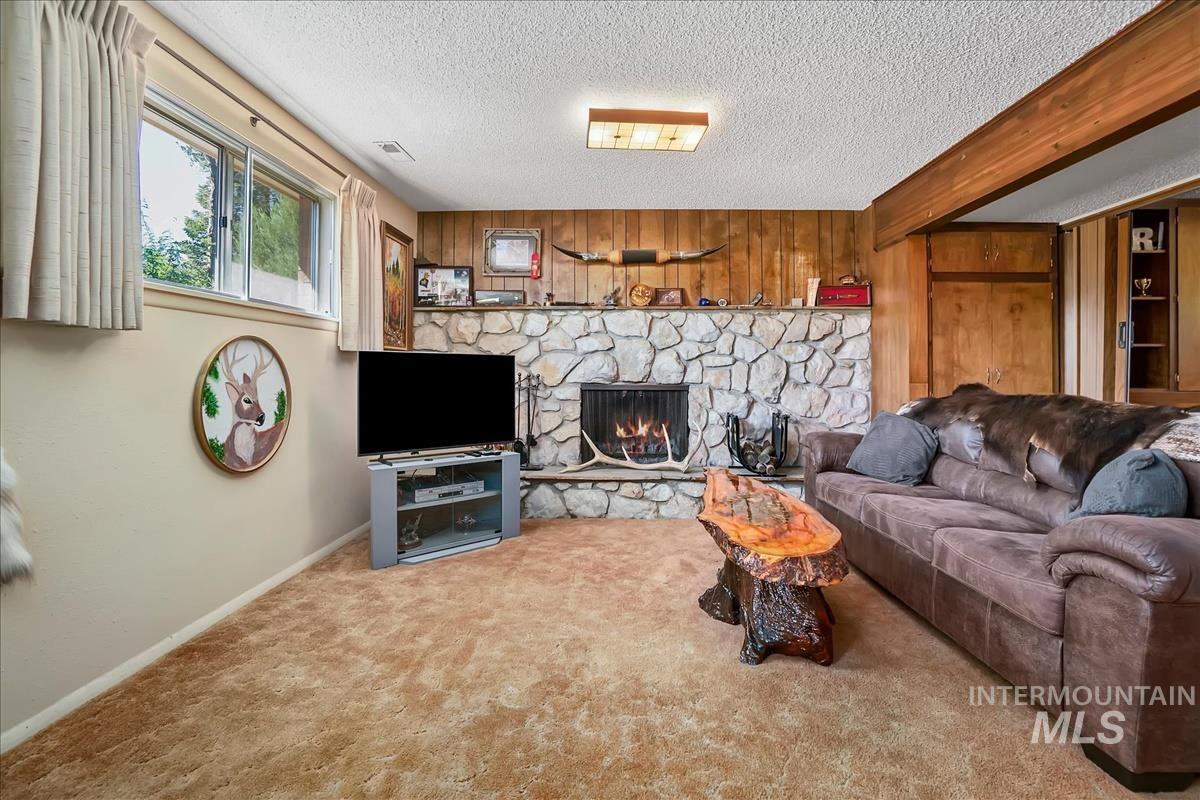 10730 W Hollandale Dr Property Photo 16