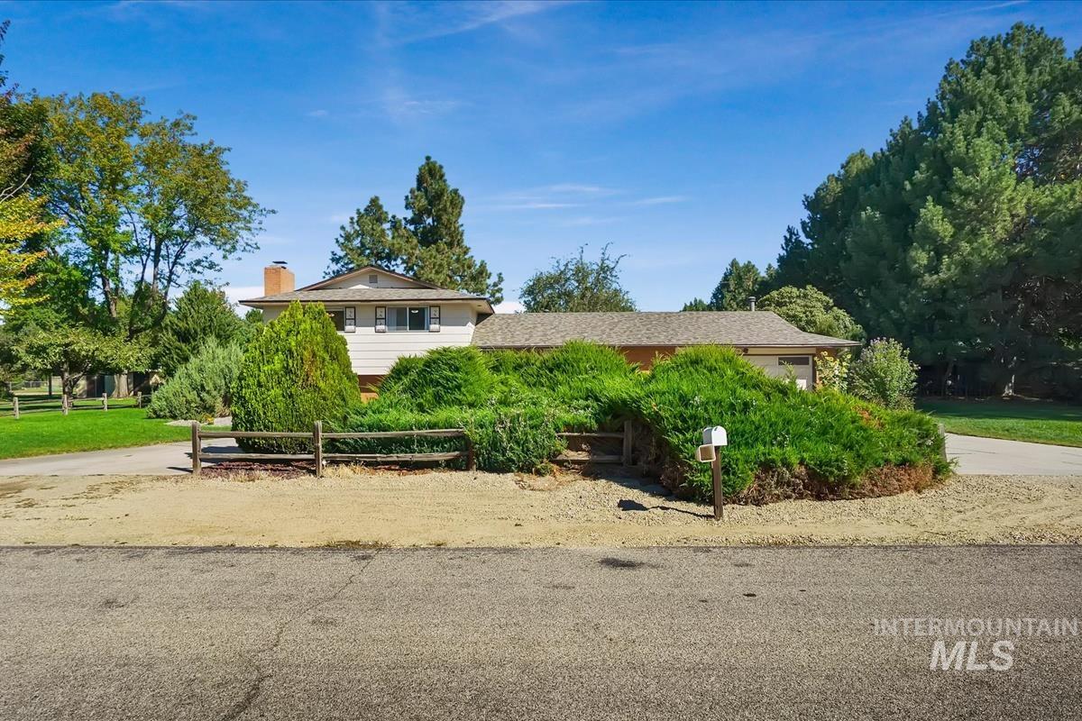 10730 W Hollandale Dr Property Photo 33