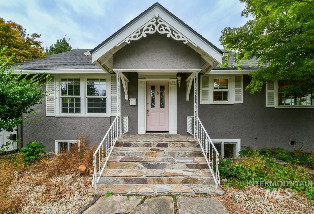 2721 W Cassia St Property Photo 6