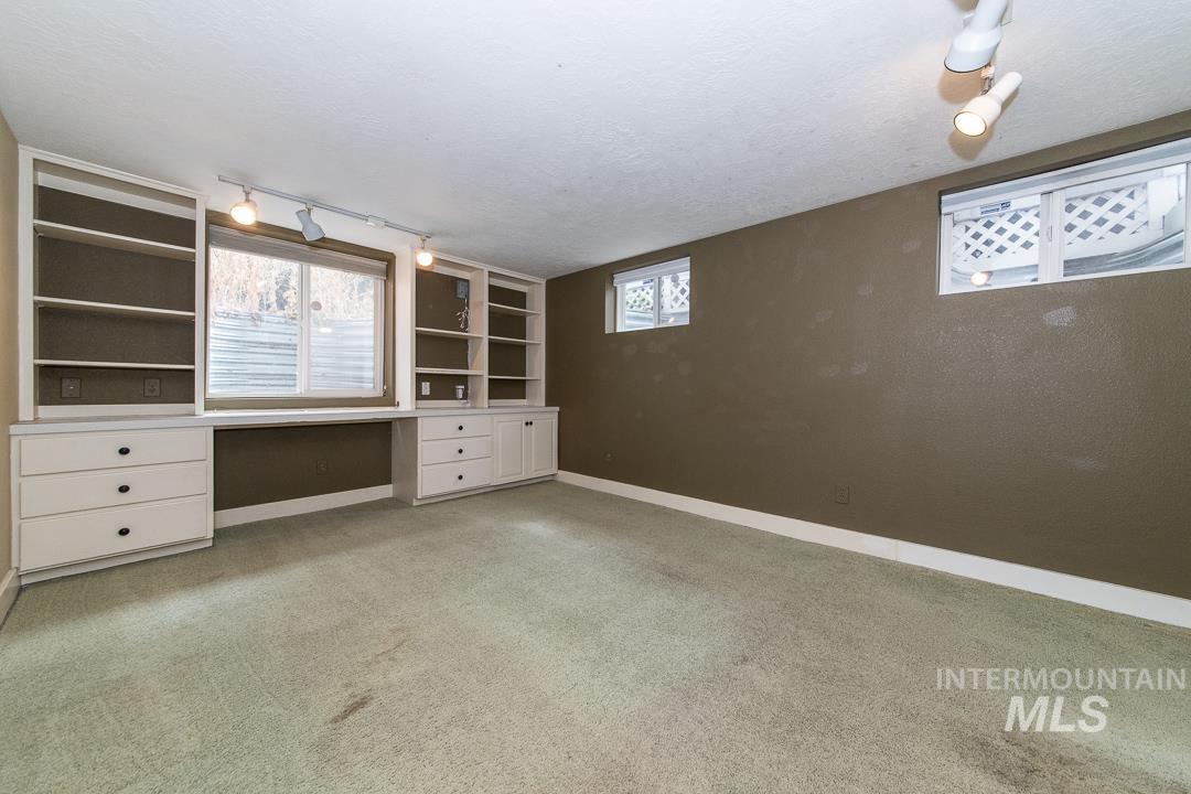 2721 W Cassia St Property Photo 36