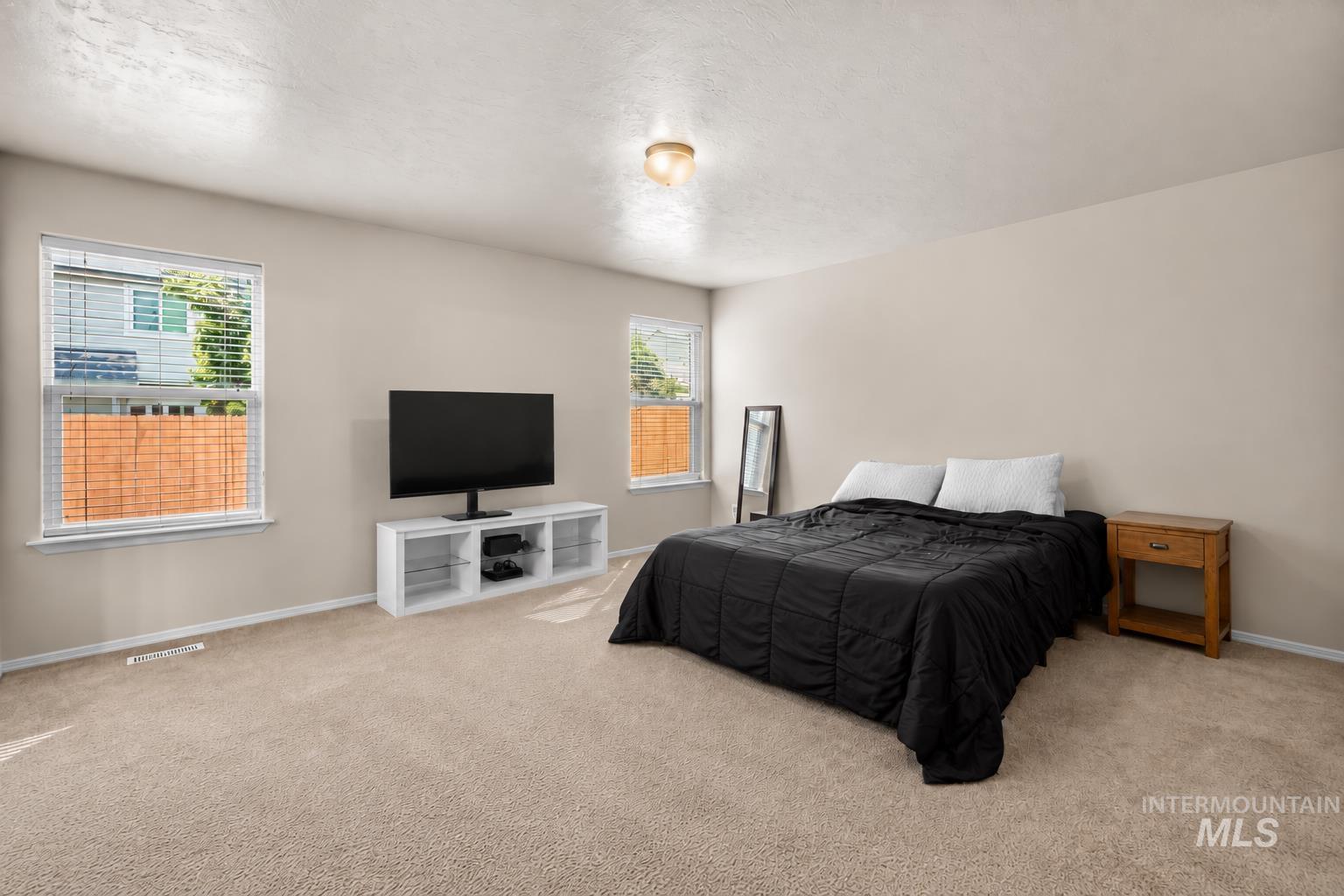 6469 S Mistyglen Ave Property Photo 15