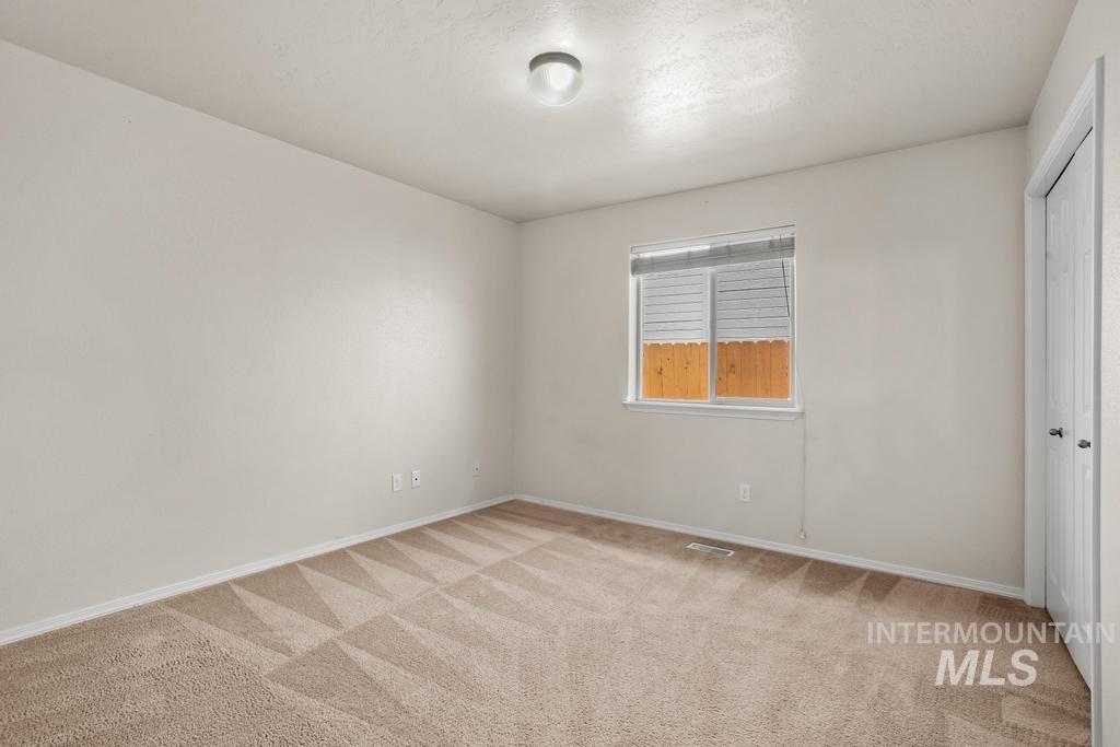 6469 S Mistyglen Ave Property Photo 25