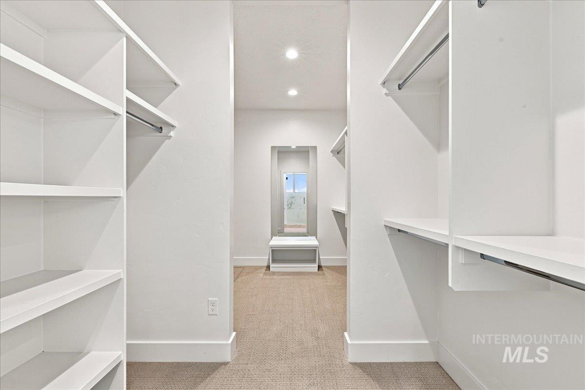 2360 S Globus Ave Property Photo 28