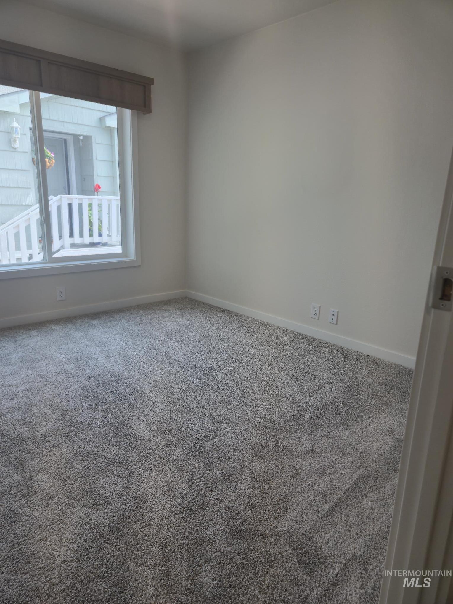 2401 S. Owyhee Property Photo 8