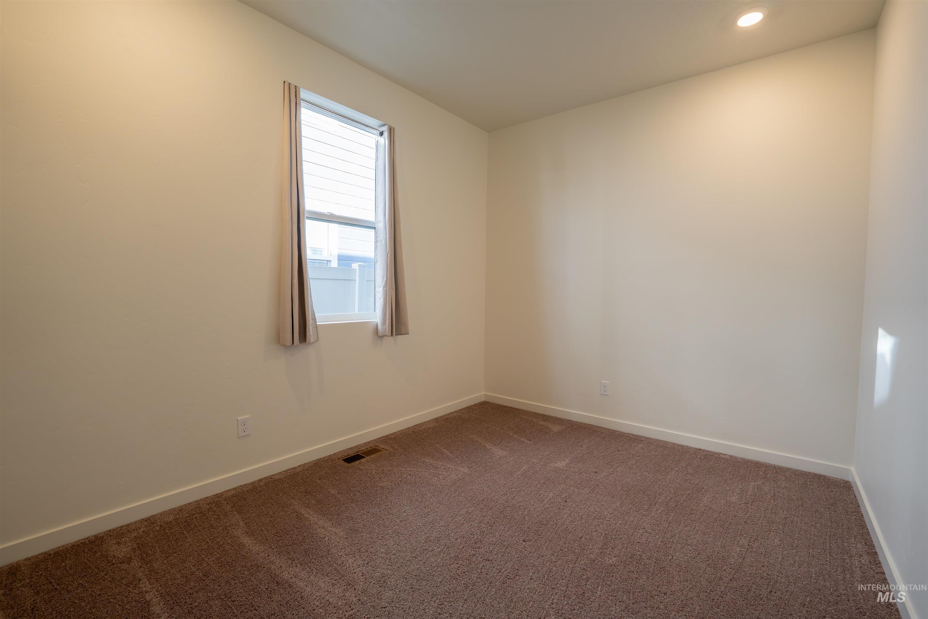 502 W Lyra St Property Photo 17
