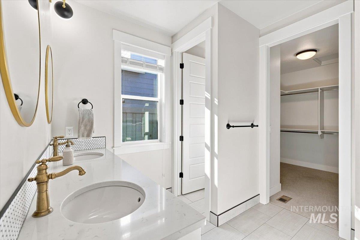 6224 S Wayland Way Property Photo 36