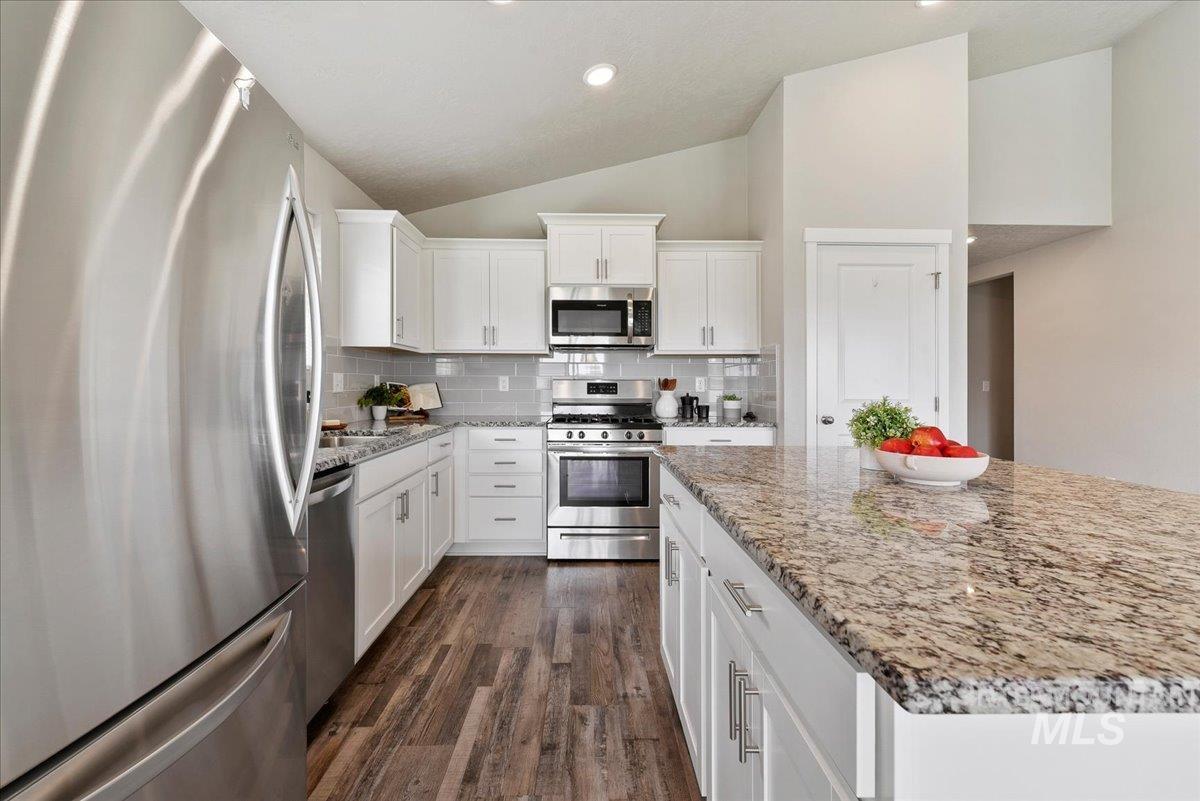 15138 N Bonelli Ave Property Photo 7