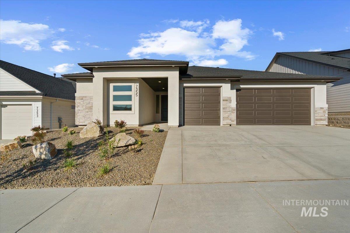 7355 Powell Place Property Photo 1