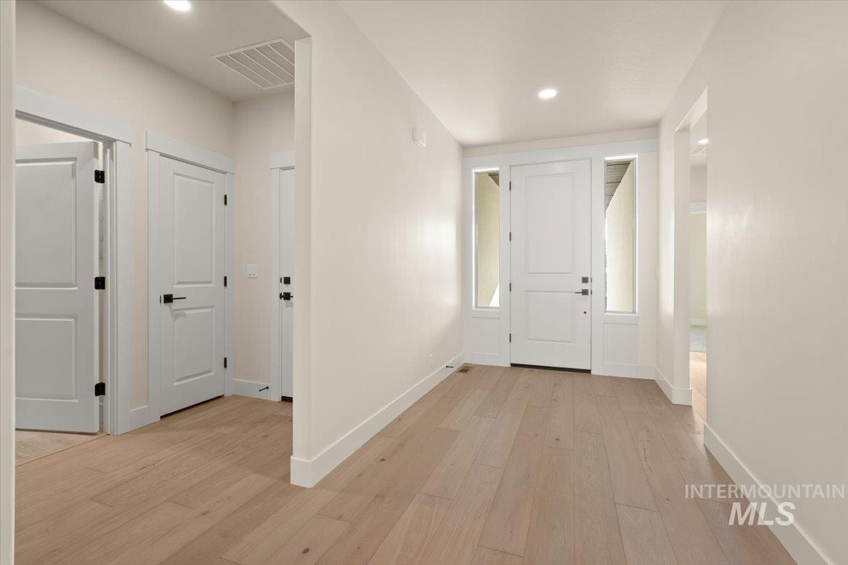 7355 Powell Place Property Photo 4
