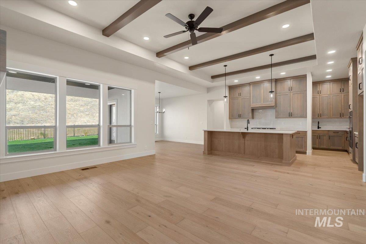 7355 Powell Place Property Photo 10