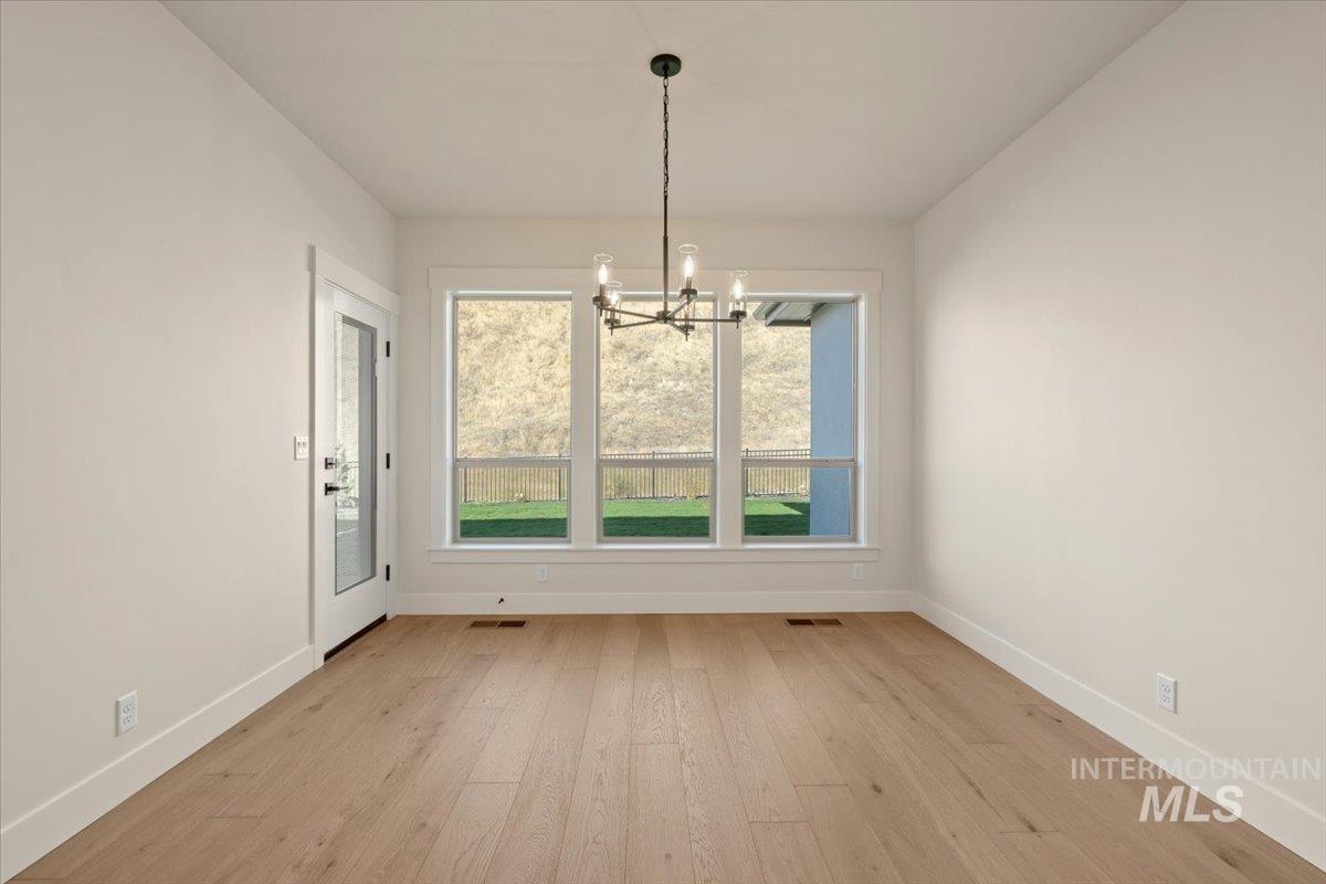 7355 Powell Place Property Photo 18
