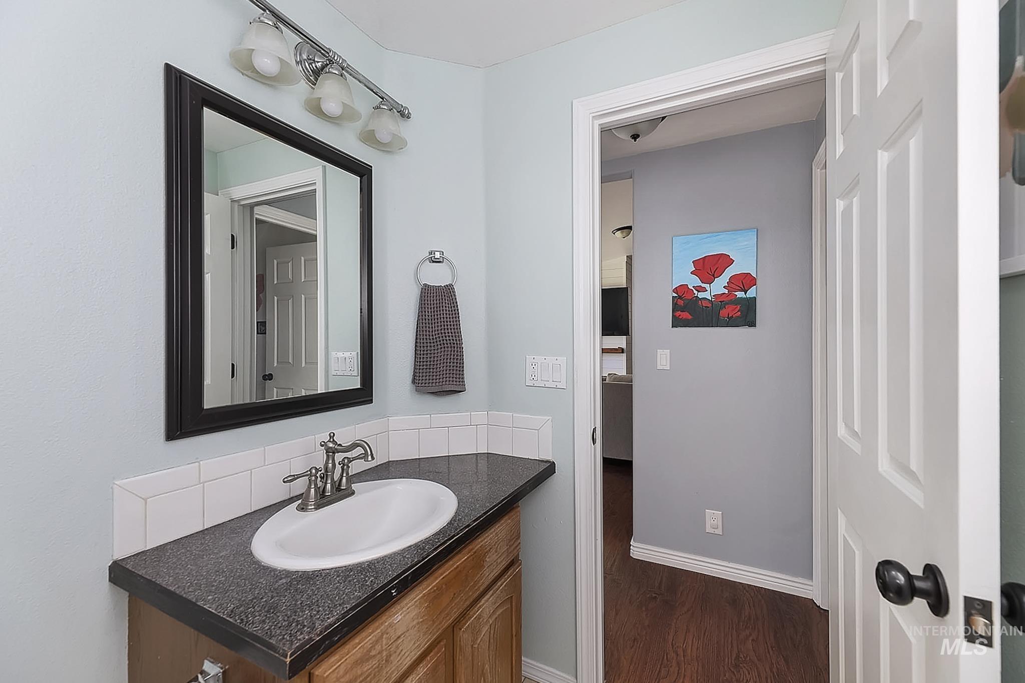 1803 Poplar St Property Photo 24
