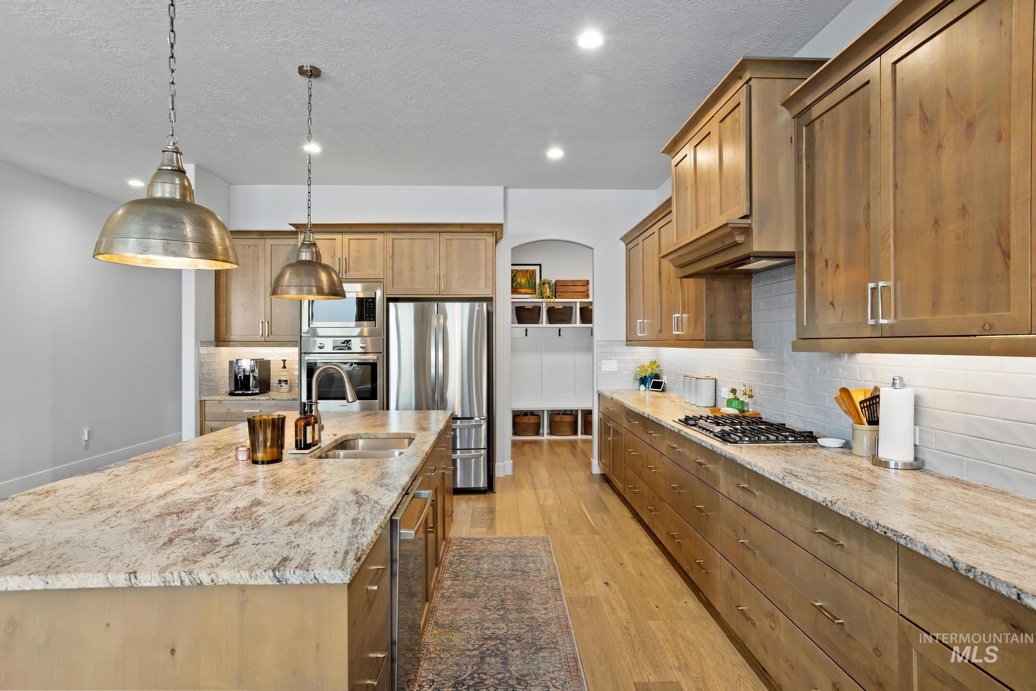 9931 W Aviara Dr Property Photo 15