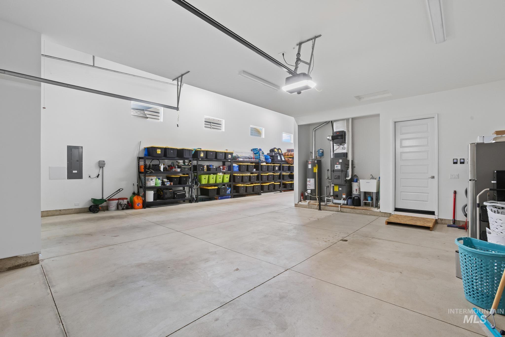 9931 W Aviara Dr Property Photo 44