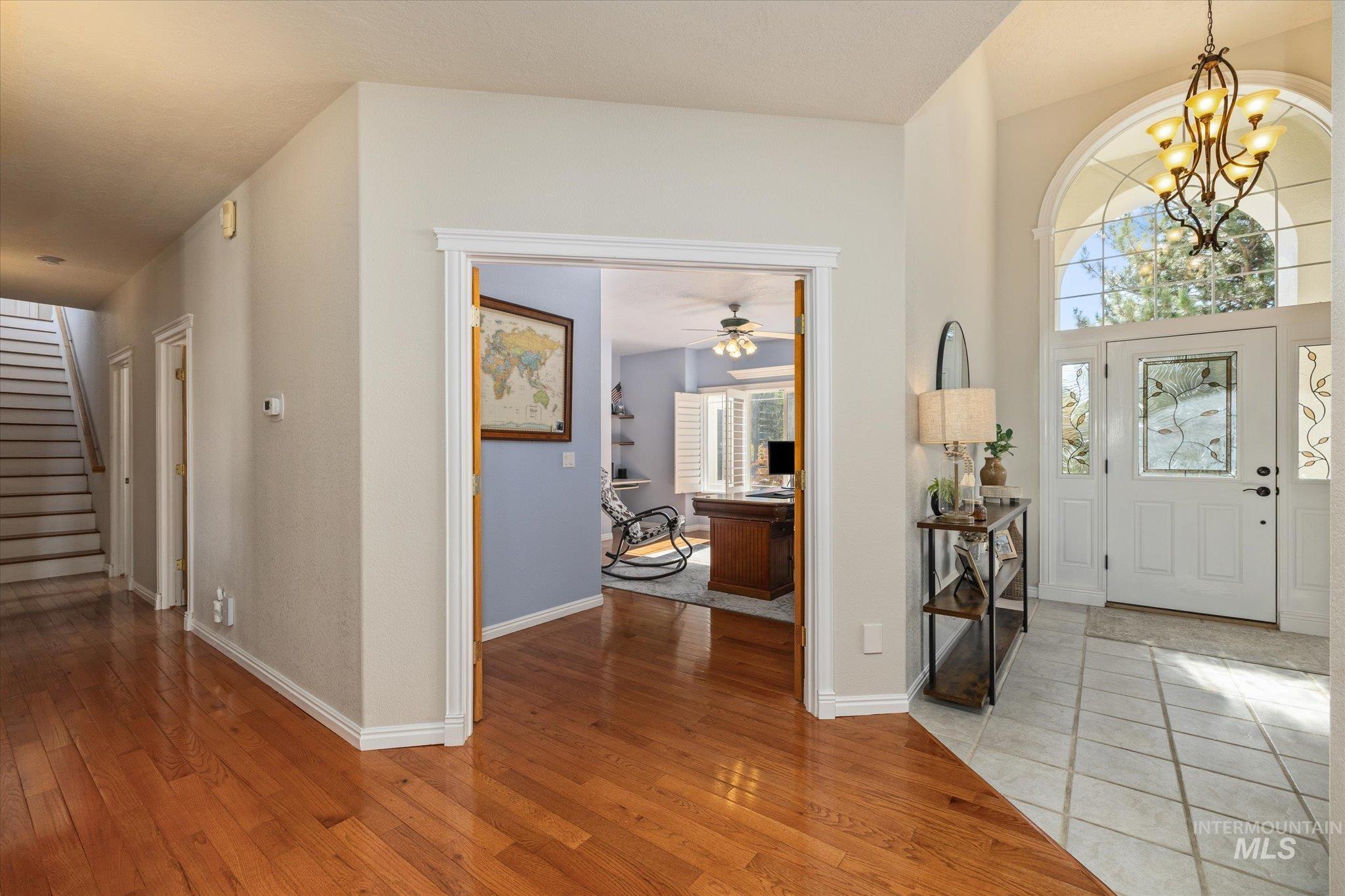 6491 N Hillsboro Pl Property Photo 25