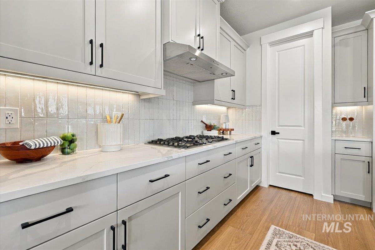 634 W Millstone St Property Photo 8