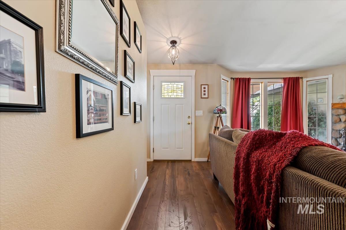 4847 S Rawhide Avenue Property Photo 4
