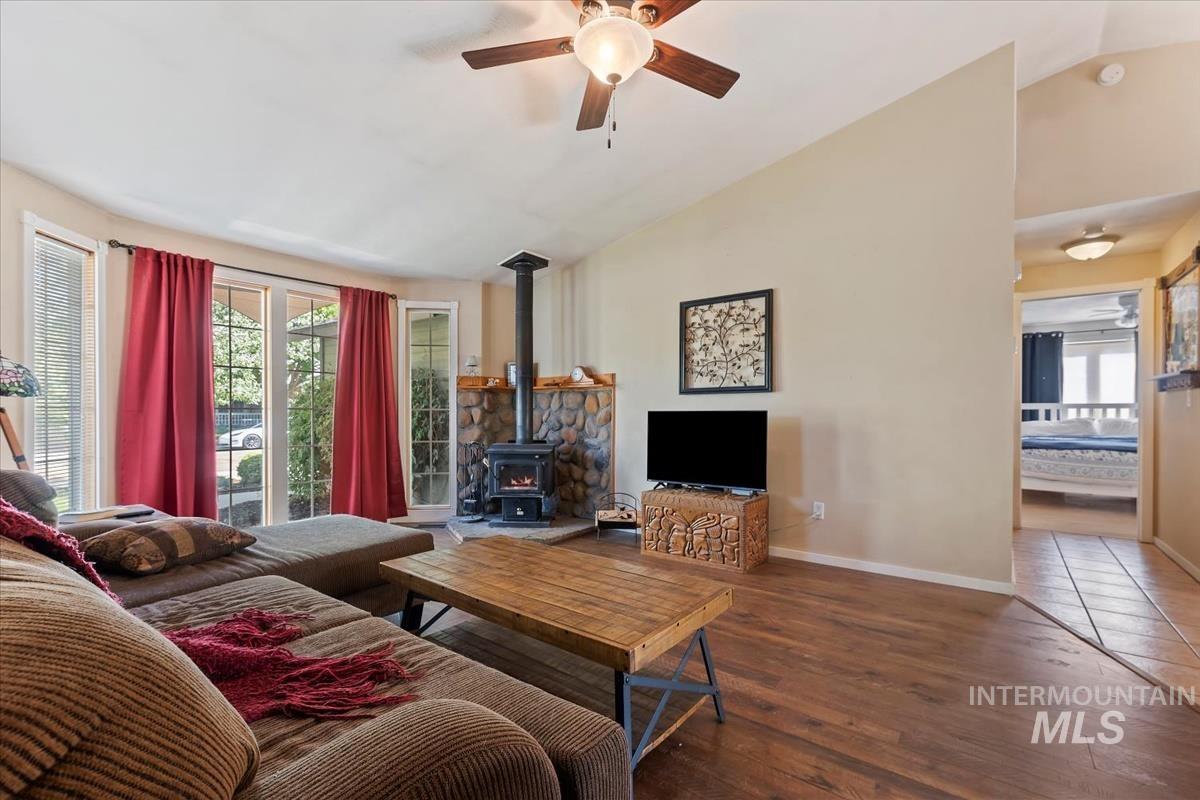 4847 S Rawhide Avenue Property Photo 6