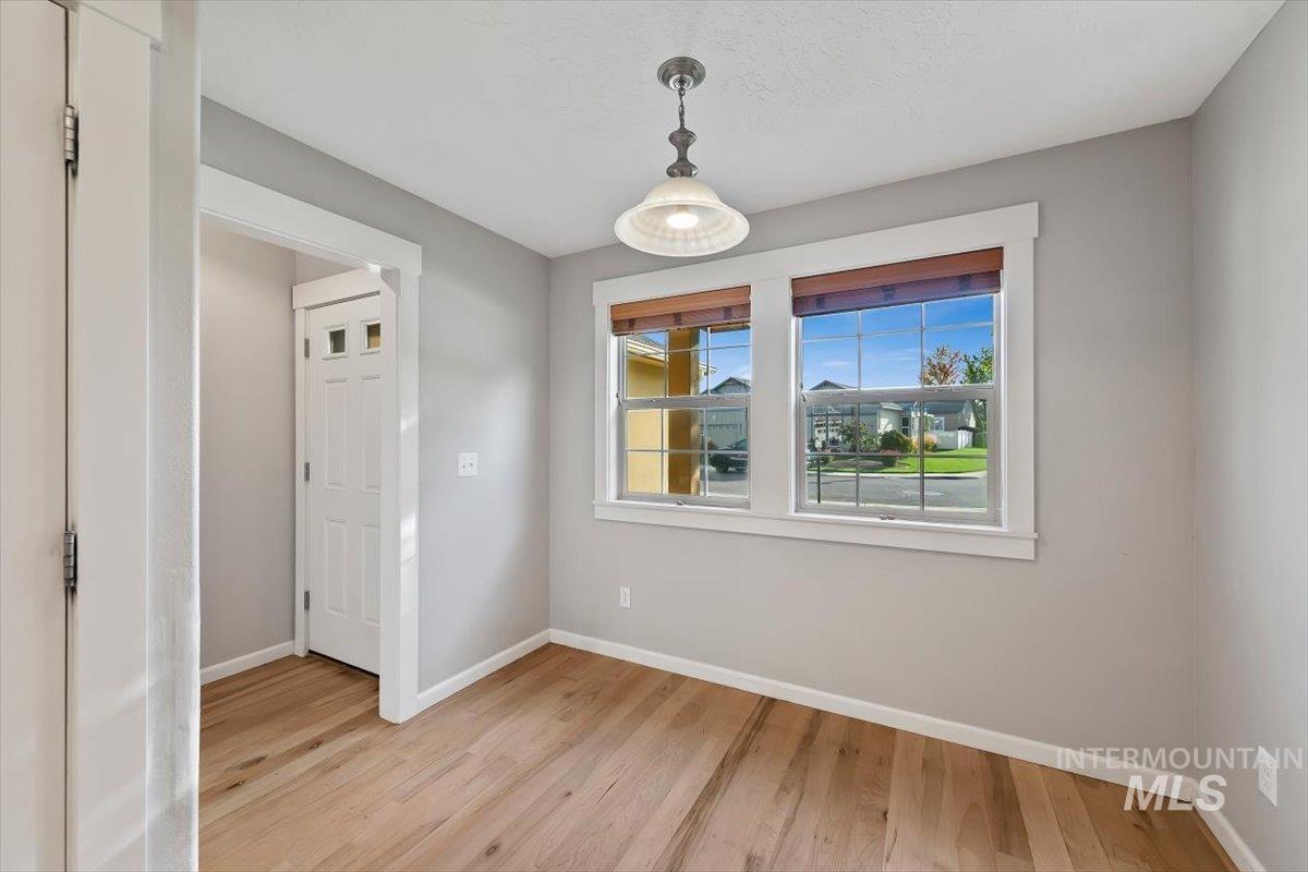 3809 S Edgeview Dr. Property Photo 11