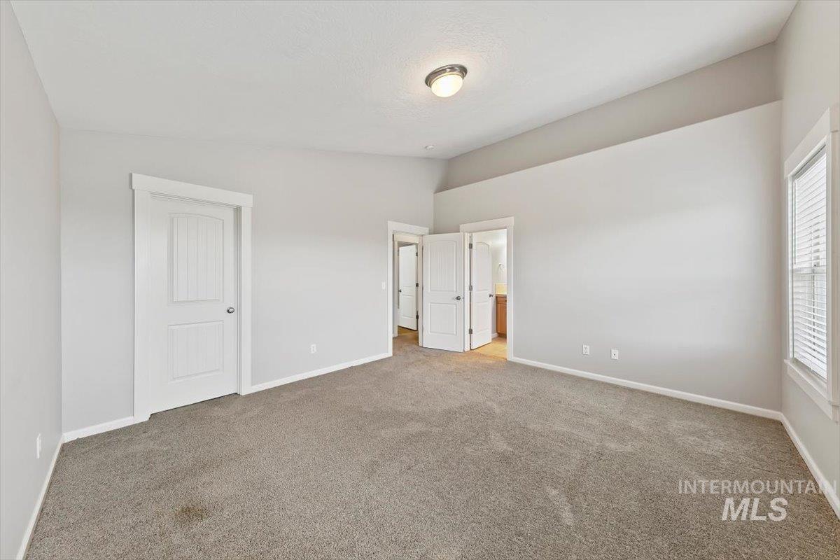 3809 S Edgeview Dr. Property Photo 29