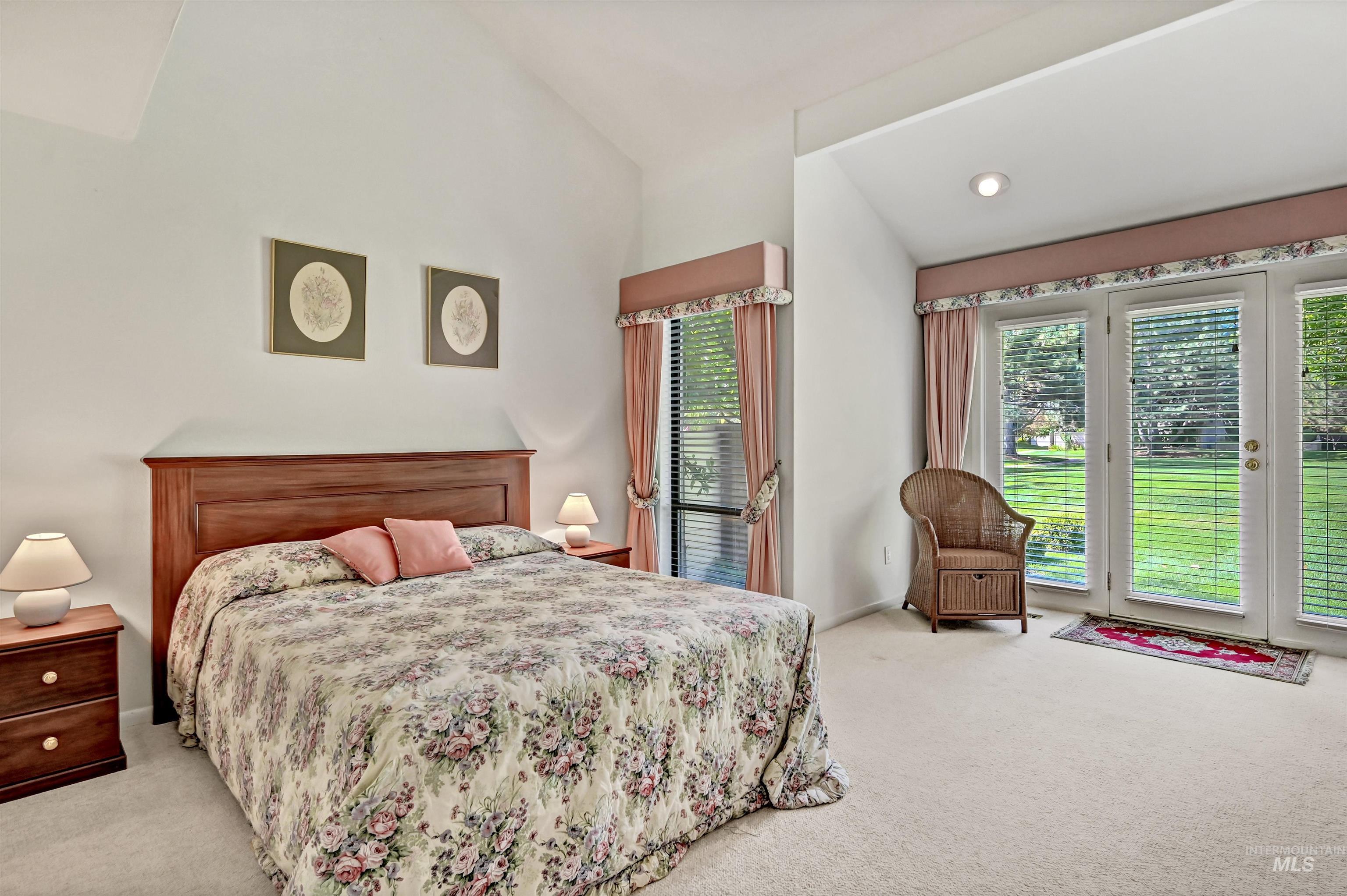 2090 S Springbrook Ln Property Photo 17