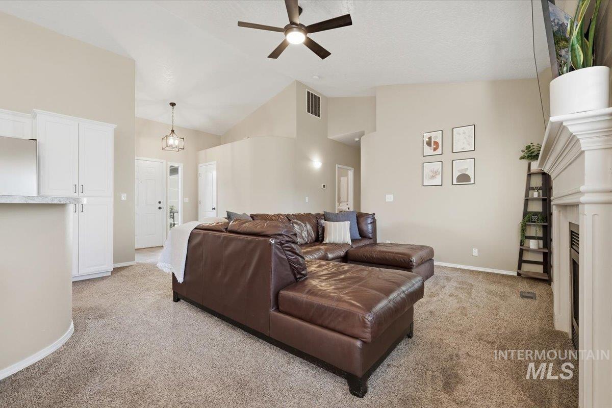 1632 S Labrador Pl Property Photo 11