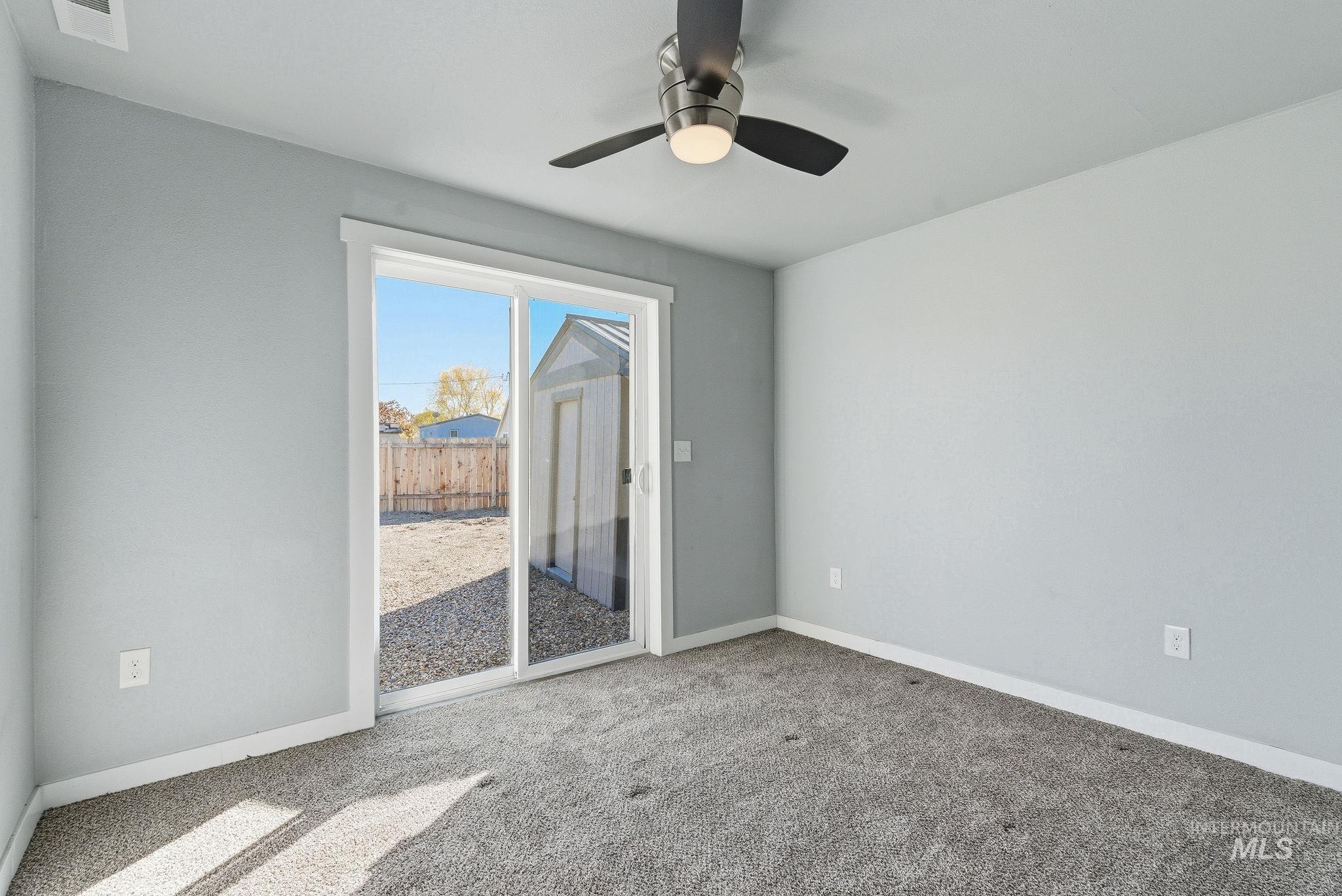 410 S Roswell Blvd Property Photo 19