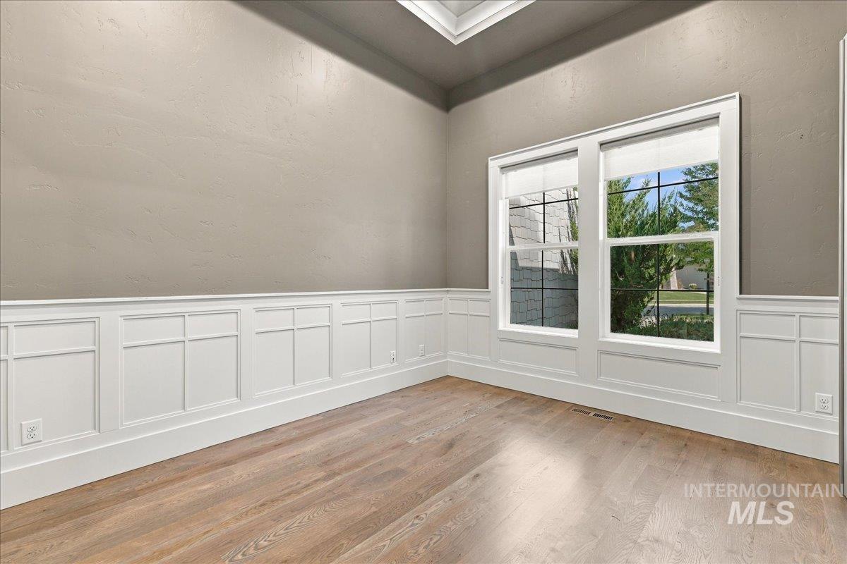 6779 N Pira Avenue Property Photo 8