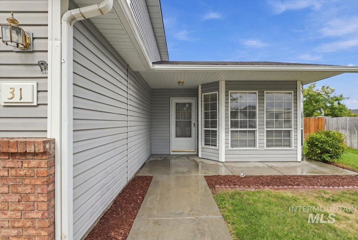 31 S Tamarack Way Property Photo 4