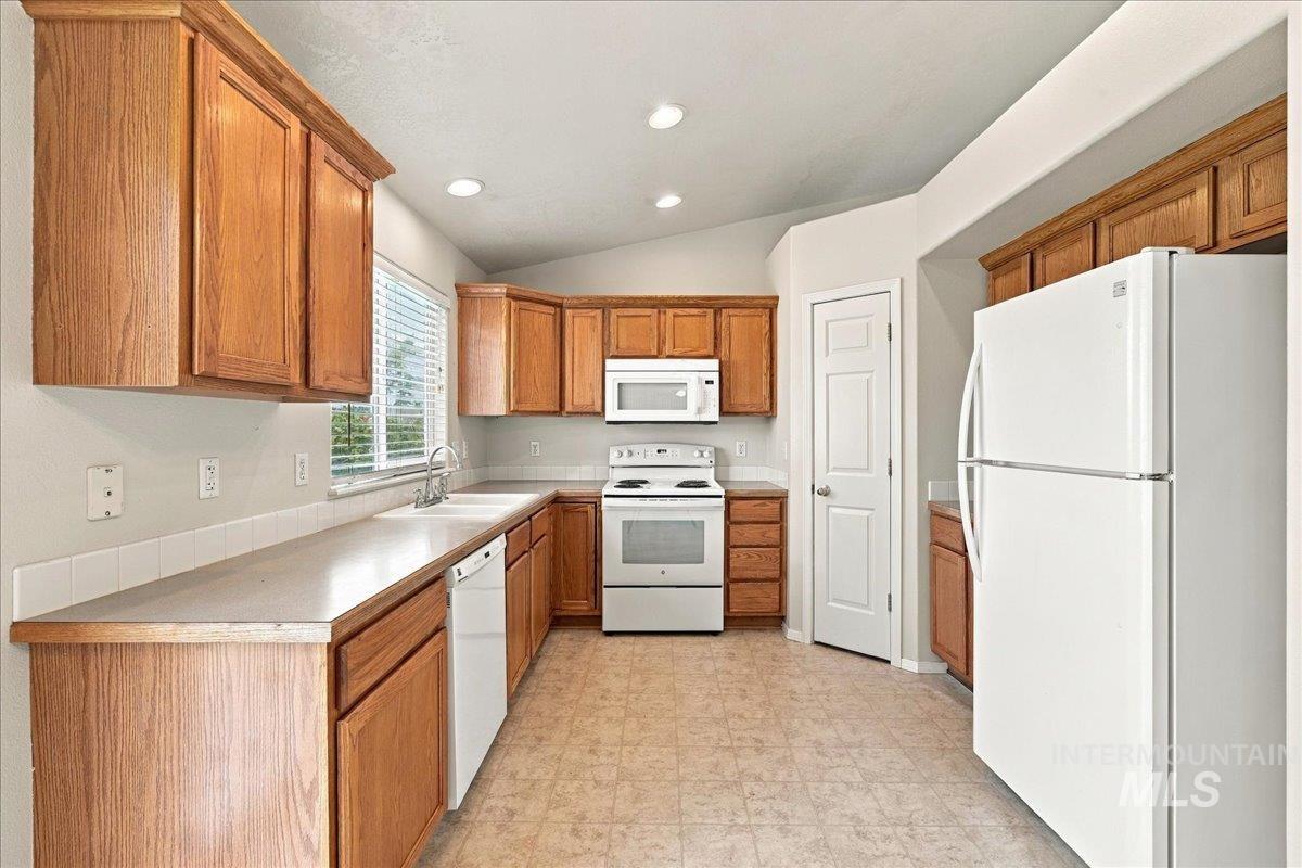 31 S Tamarack Way Property Photo 12