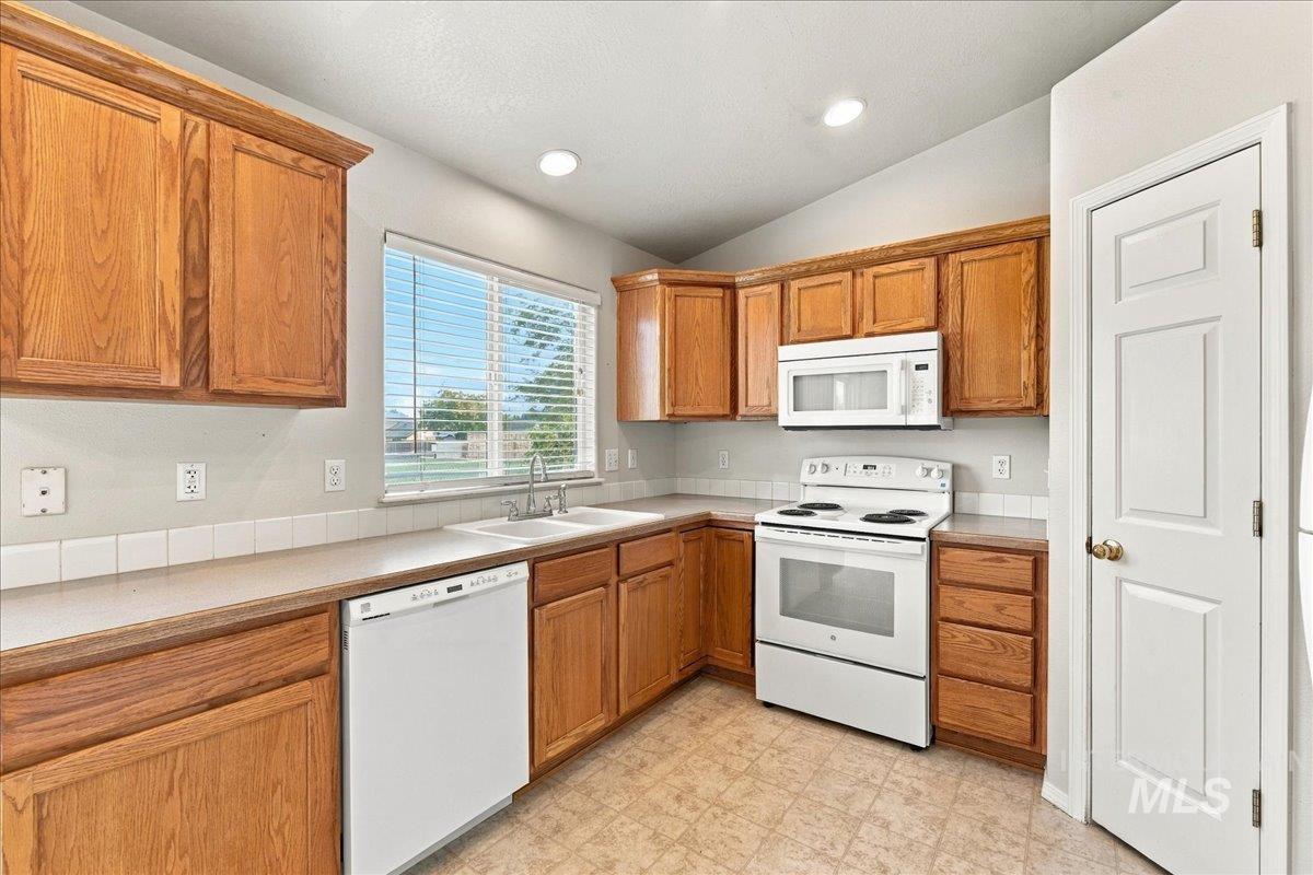 31 S Tamarack Way Property Photo 13