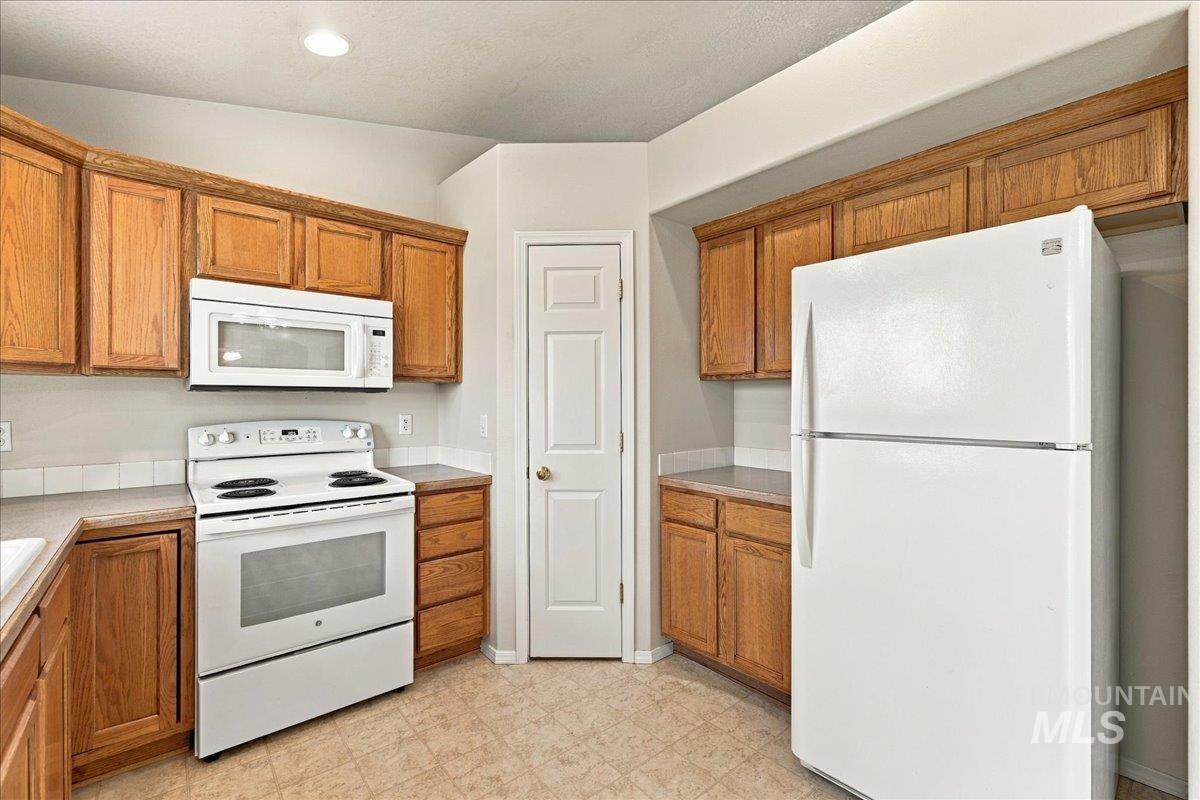 31 S Tamarack Way Property Photo 14