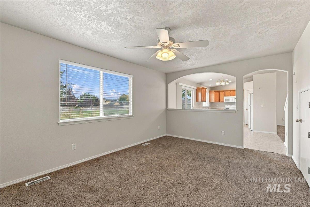 31 S Tamarack Way Property Photo 18