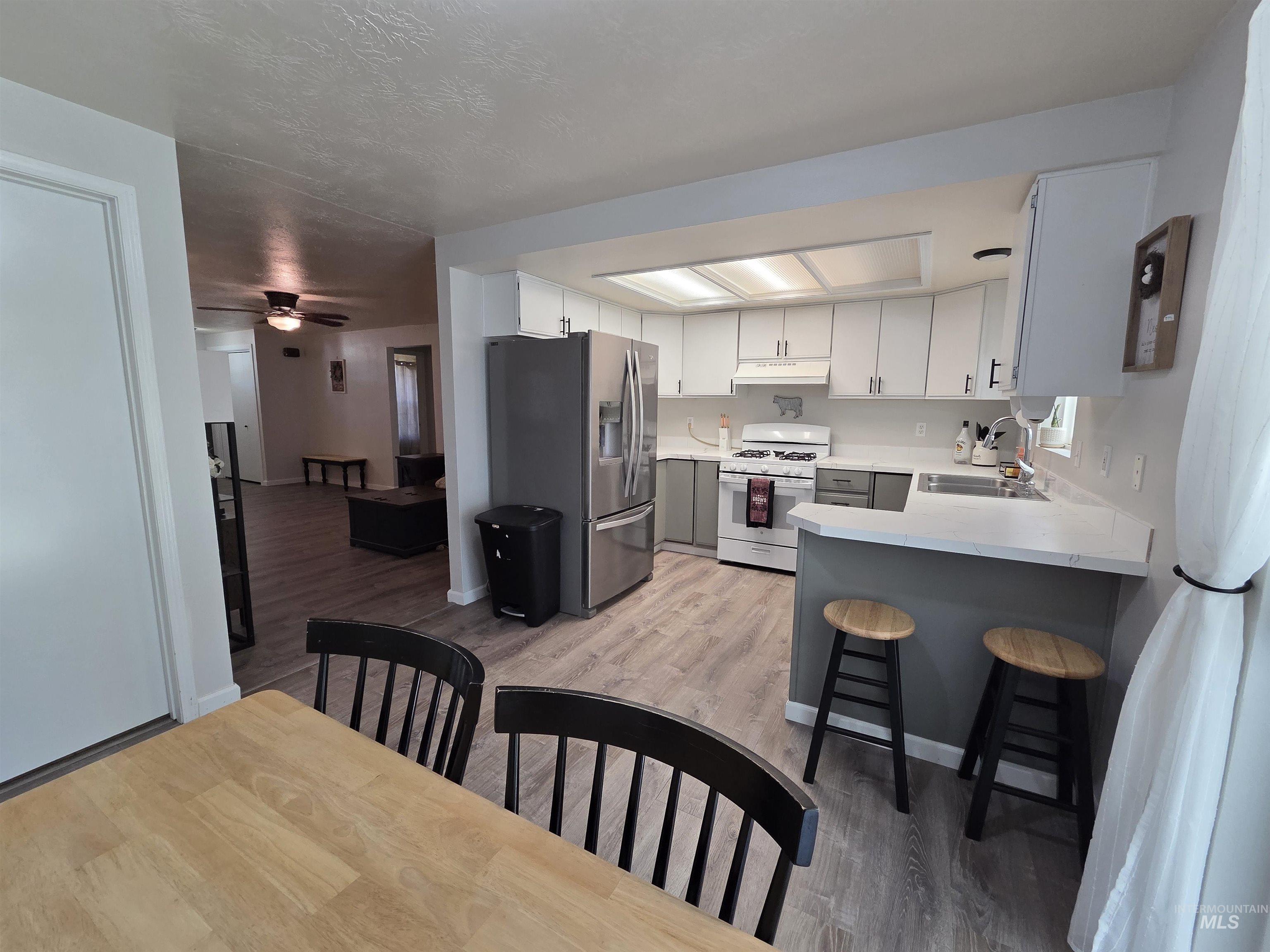 1455 N Haskett Property Photo 7
