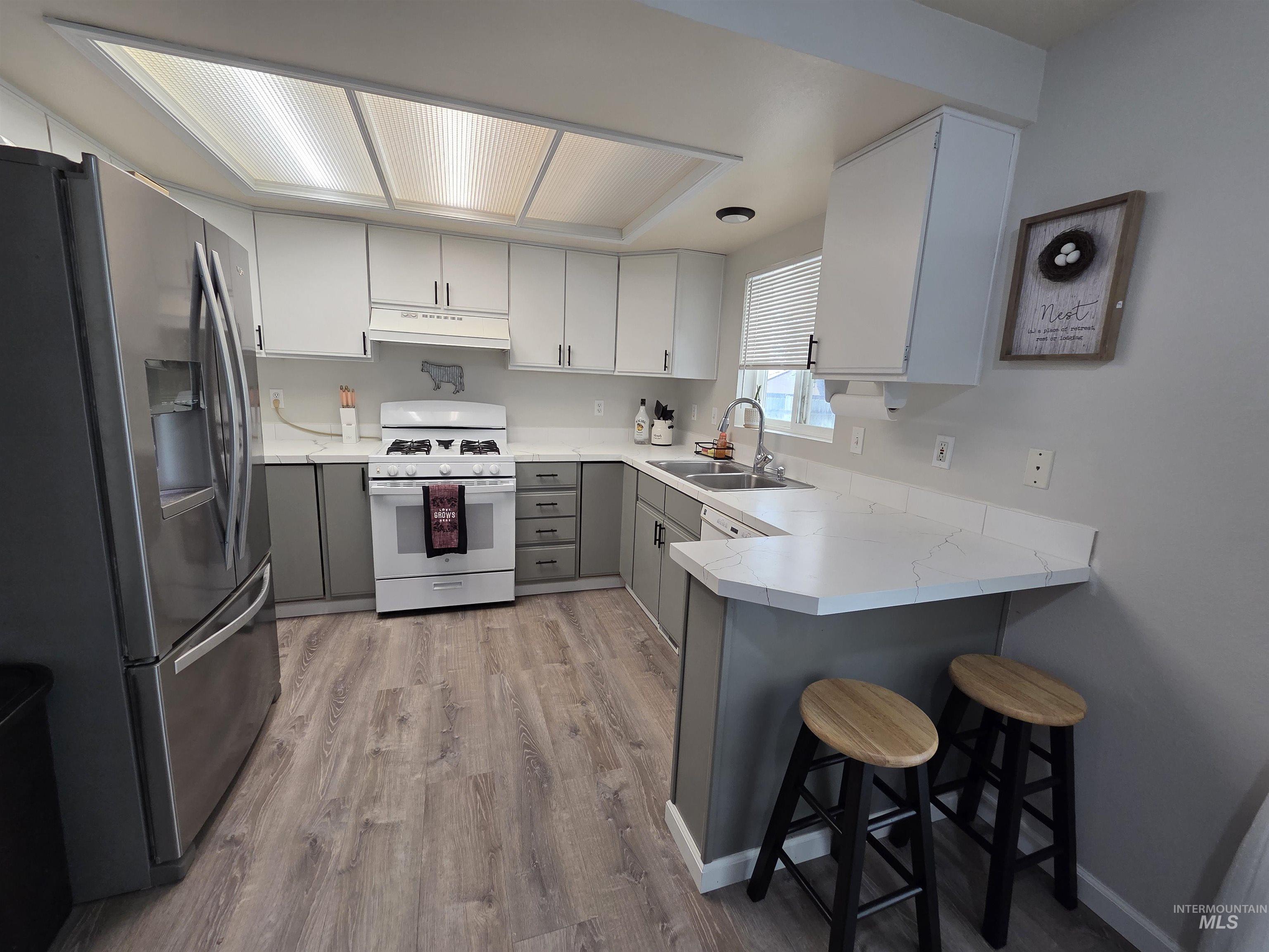 1455 N Haskett Property Photo 8