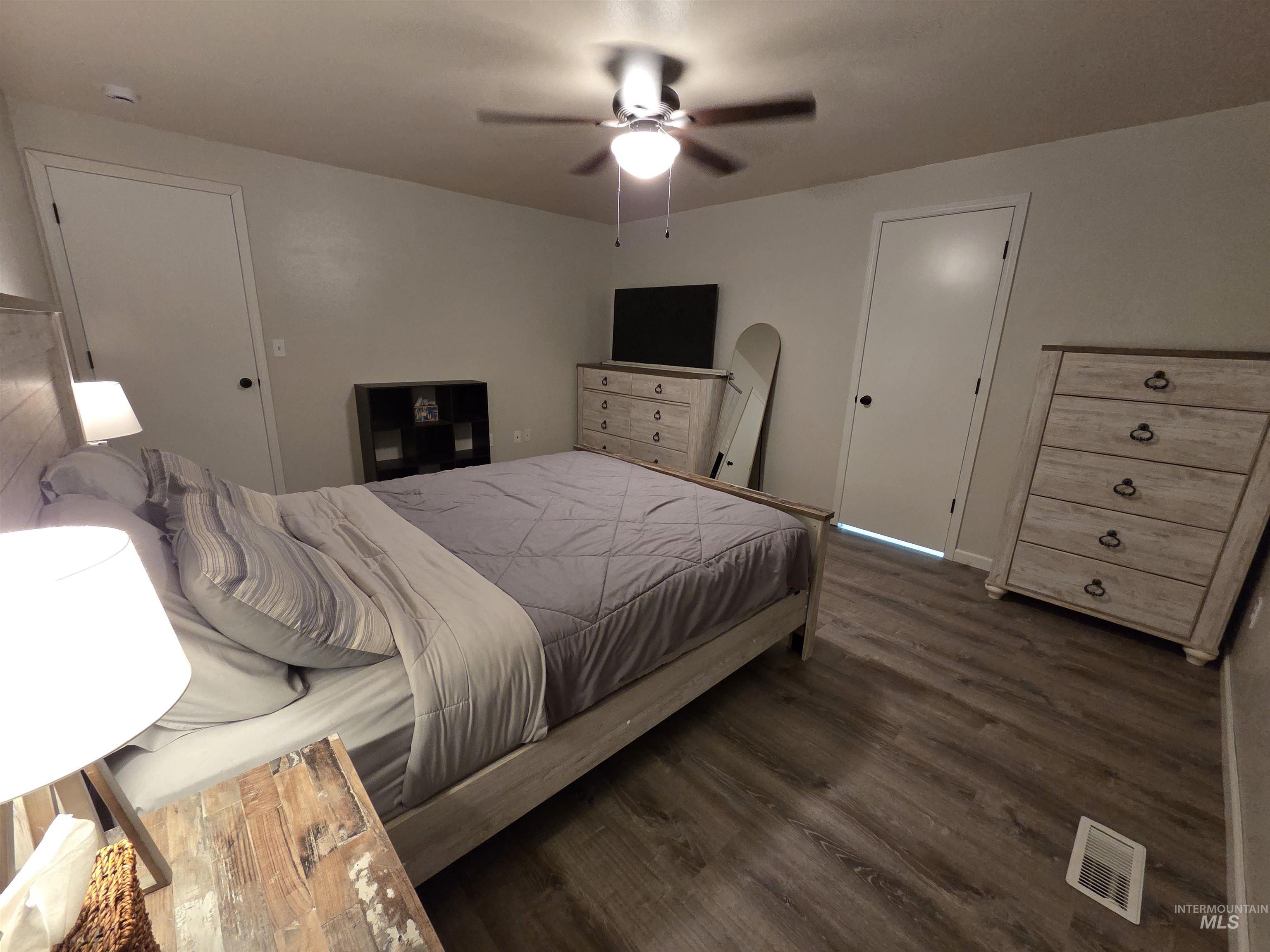 1455 N Haskett Property Photo 12
