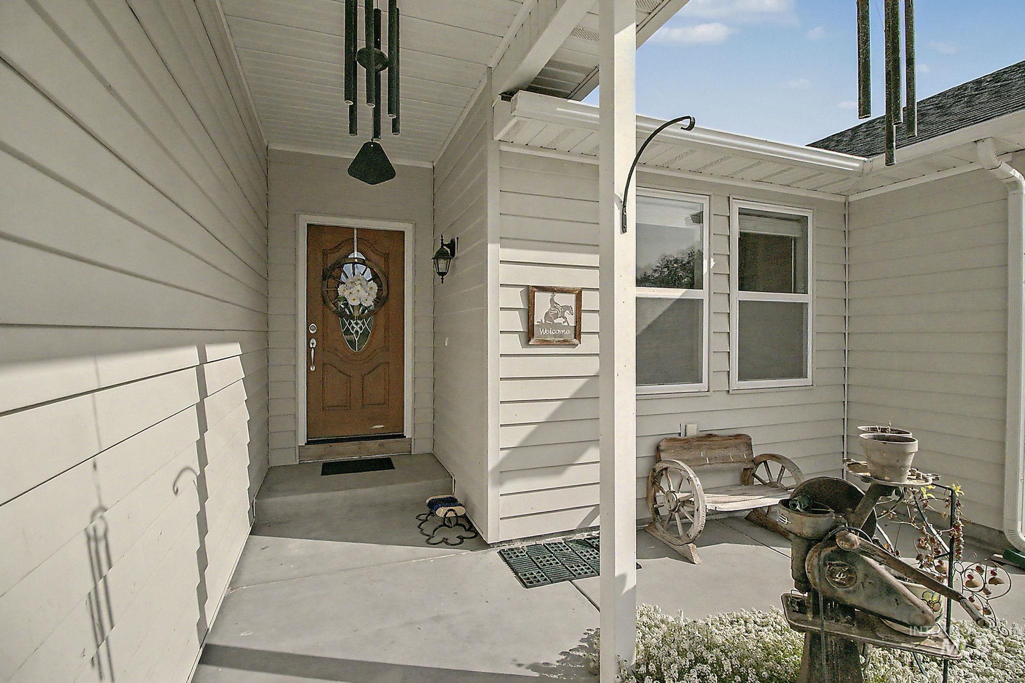 6900 W Charters Ln. Property Photo 7