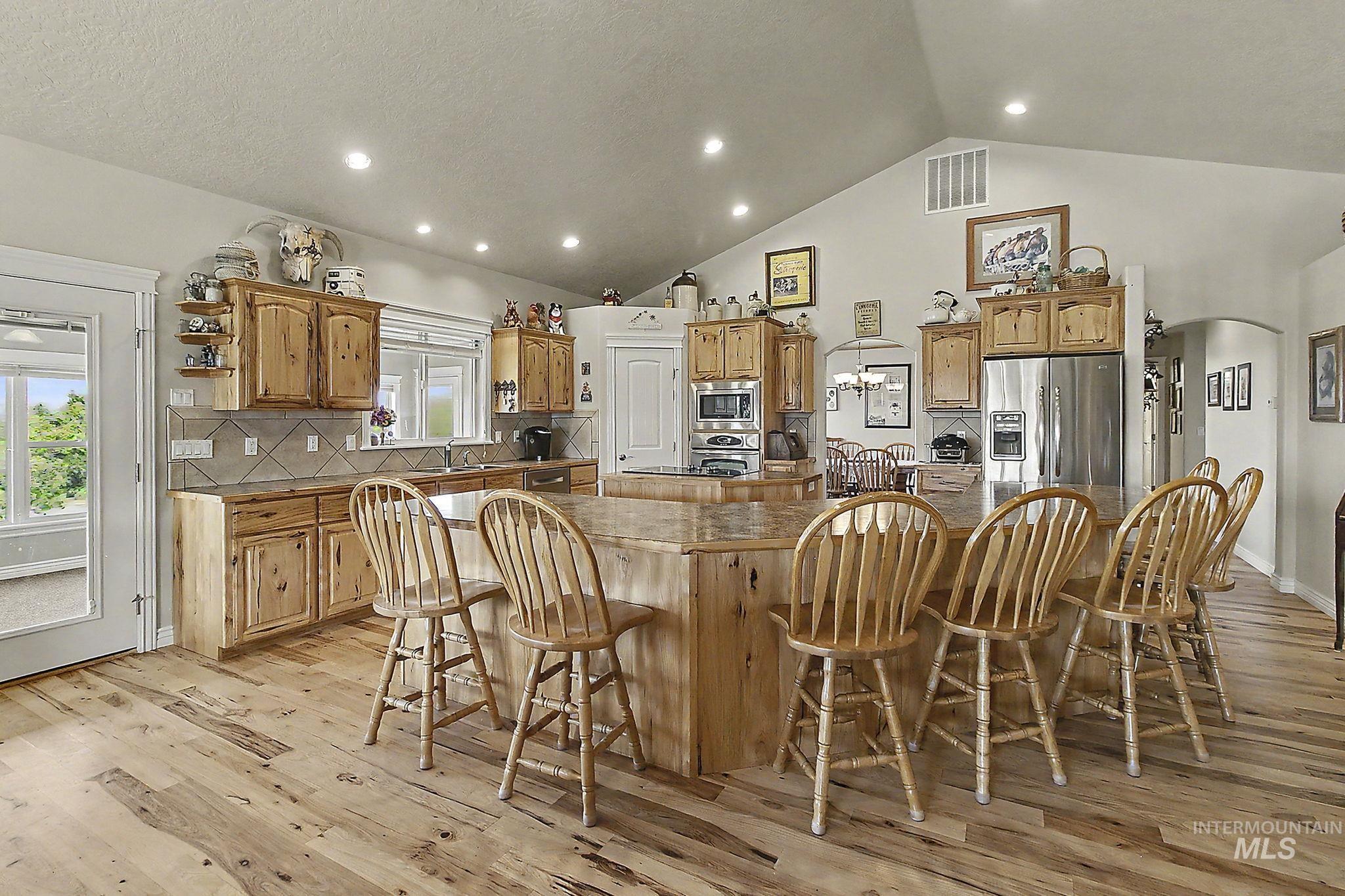 6900 W Charters Ln. Property Photo 12