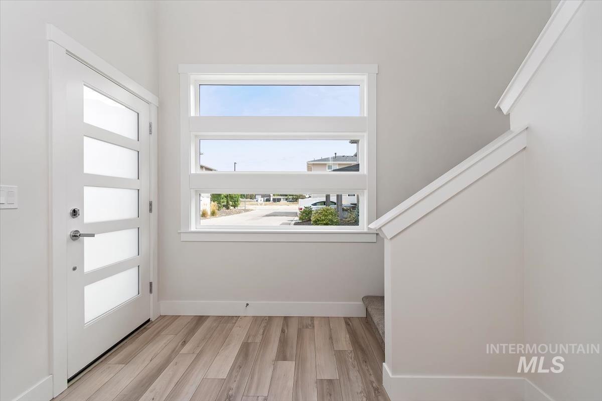 4363 N Bright Angel Ave. Property Photo 4