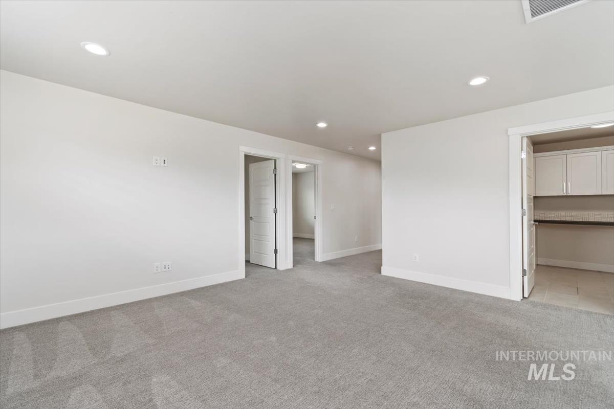 4363 N Bright Angel Ave. Property Photo 18