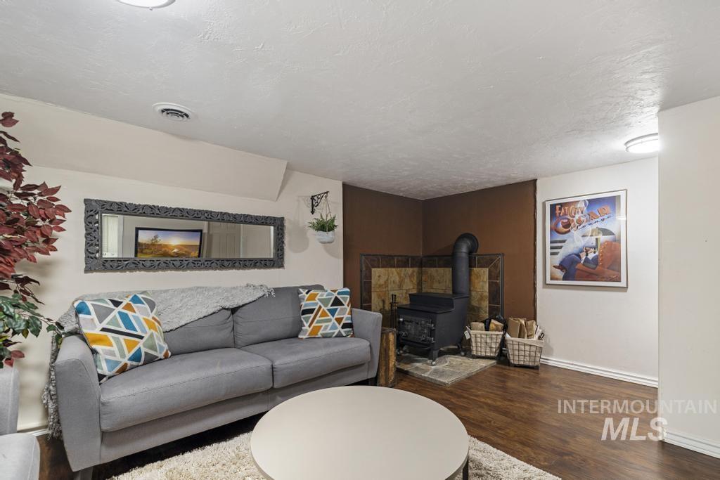 298 Earl Drive Property Photo 25