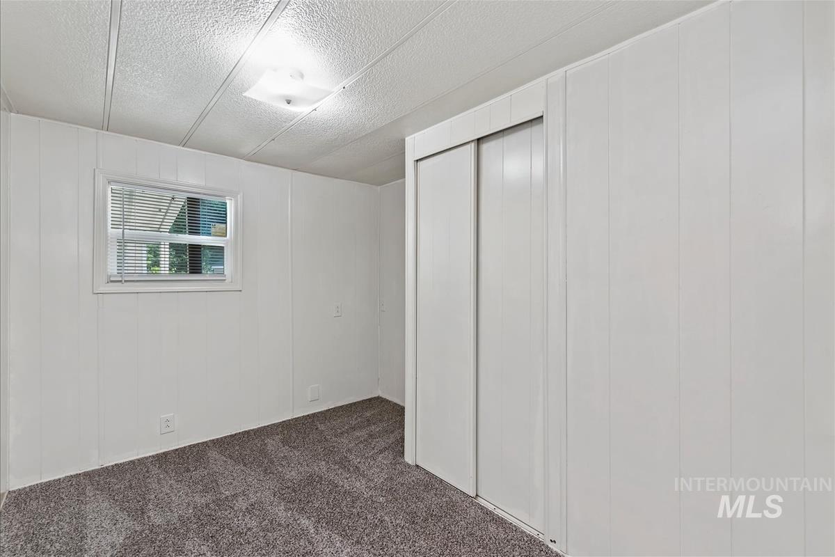 3181 W Alpine Property Photo 10