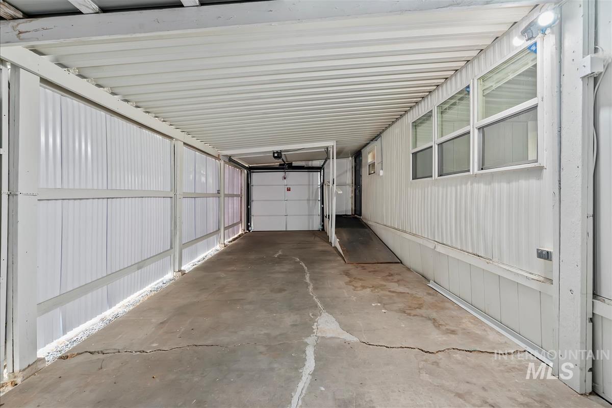3181 W Alpine Property Photo 12