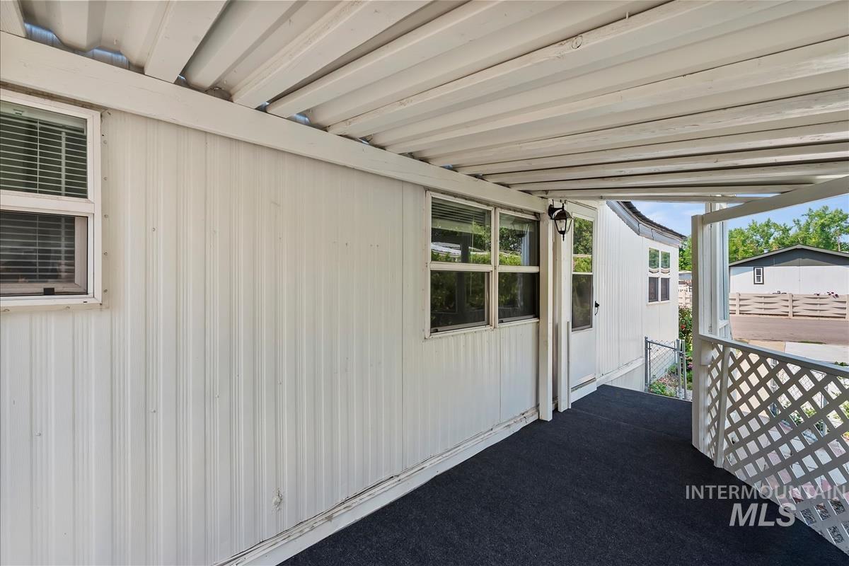 3181 W Alpine Property Photo 16