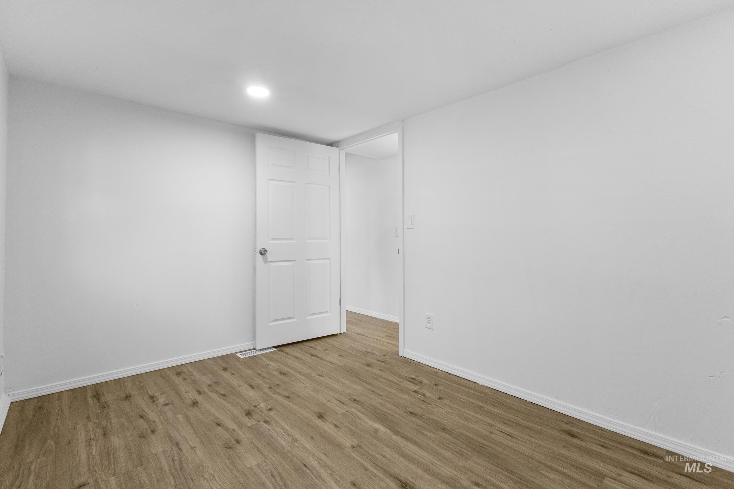 111 E. Simplot Blvd. Property Photo 16